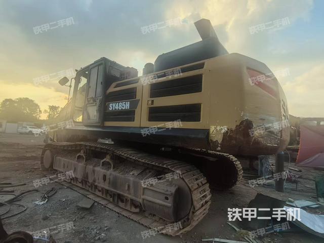 左后45(整機(jī)外觀) 左后45(整機(jī)外觀)