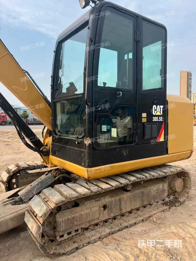 卡特彼勒CAT?305.5E2 小型液壓挖掘機(jī)