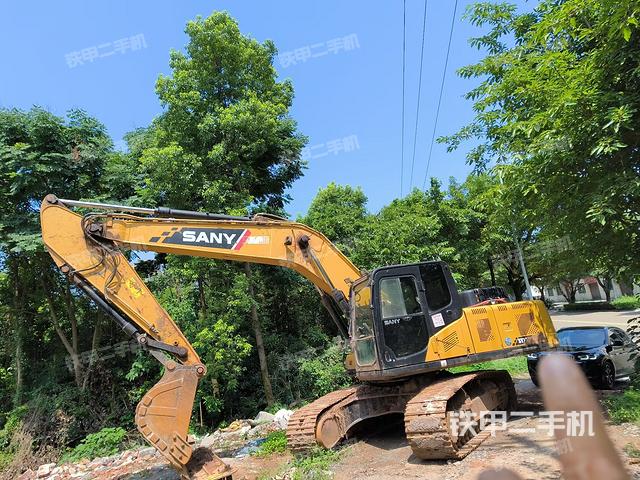 三一重工SY200C挖掘機(jī)