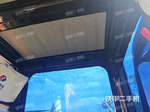 座椅后部(駕駛室部分) 座椅后部(駕駛室部分)
