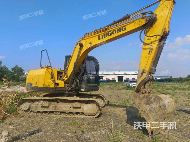 右前45(整機(jī)外觀) 右前45(整機(jī)外觀)