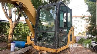 小松PC70-8挖掘机实拍图片