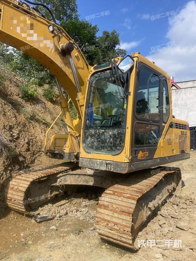 駕駛室整體（整機(jī)外觀）