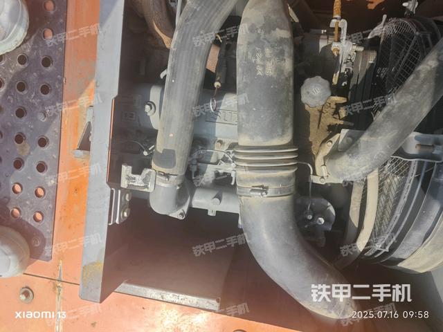发动机整体俯视(整机外观) 发动机整体俯视(整机外观)