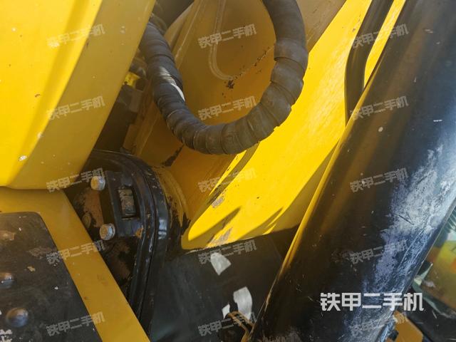 大臂根部 斜视（工作和回转装置）