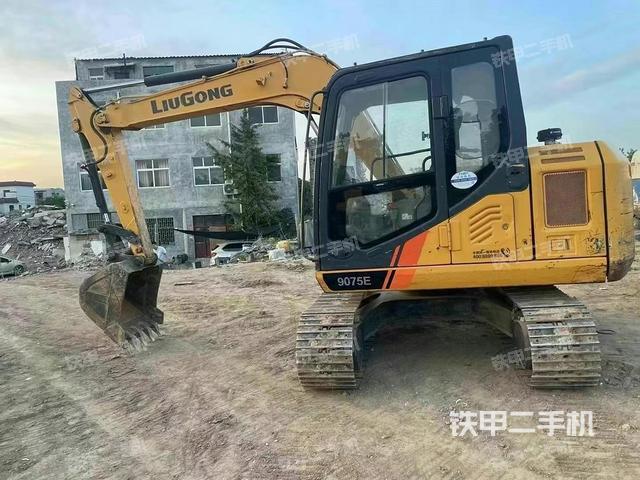 柳工CLG9075E挖掘機