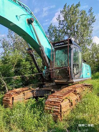 神钢SK350LC-10挖掘机实拍图片