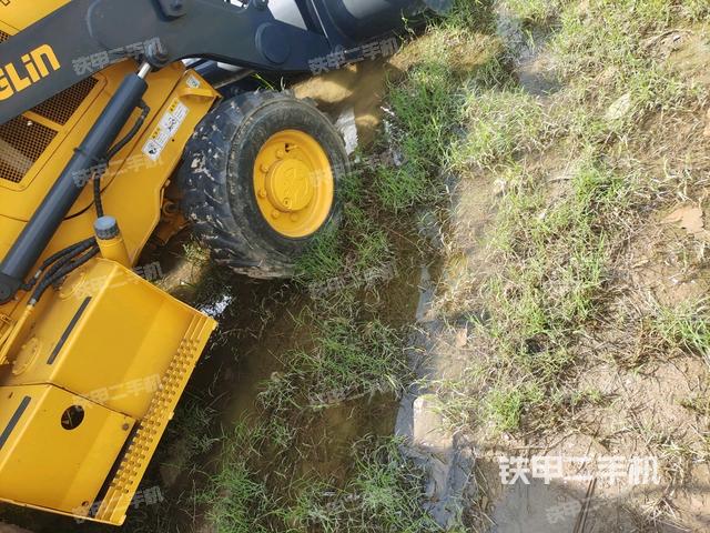 工作裝置1(工作裝置) 工作裝置1(工作裝置)