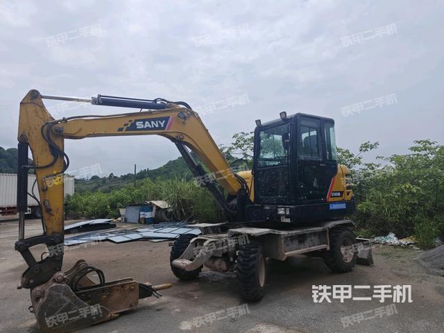 三一重工SY65W挖掘機(jī)