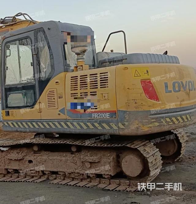 雷沃重工FR170E挖掘機(jī)