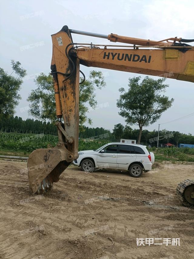 小臂整體左后(工作和回轉(zhuǎn)裝置) 小臂整體左后(工作和回轉(zhuǎn)裝置)