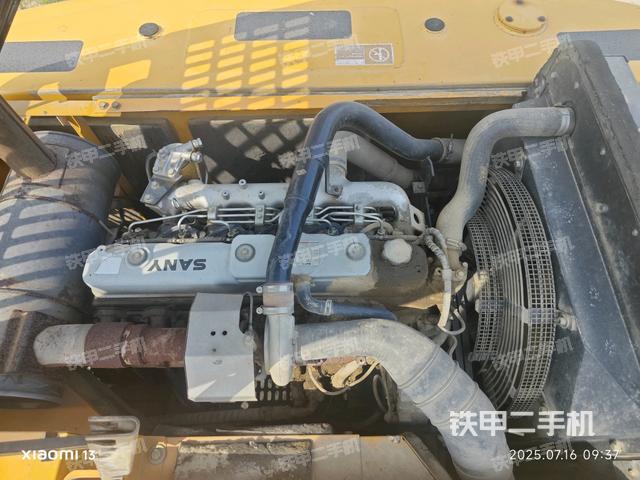 發(fā)動(dòng)機(jī)整體俯視(整機(jī)外觀) 發(fā)動(dòng)機(jī)整體俯視(整機(jī)外觀)