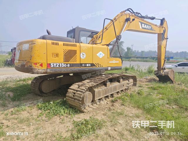 整機(jī)右后45°(整機(jī)外觀) 整機(jī)右后45°(整機(jī)外觀)