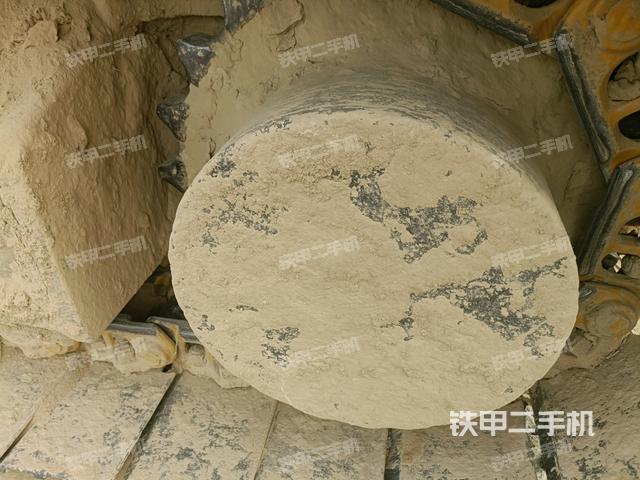左驅(qū)動(dòng)輪(行走機(jī)構(gòu)) 左驅(qū)動(dòng)輪(行走機(jī)構(gòu))