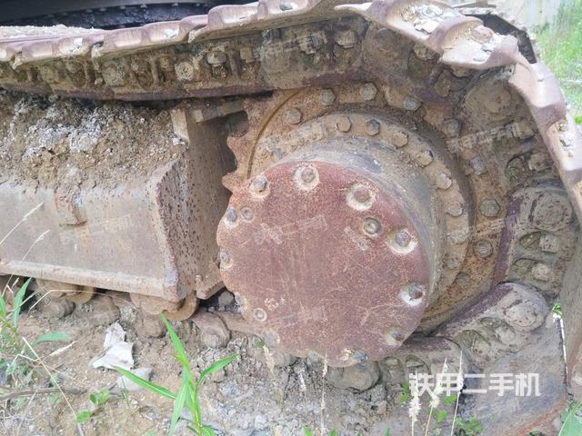 右驱动轮(行走机构) 右驱动轮(行走机构)