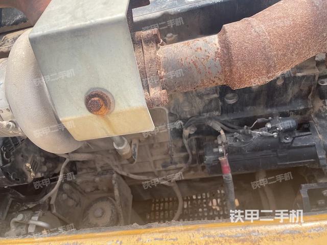 发动机整体俯视(整机外观) 发动机整体俯视(整机外观)