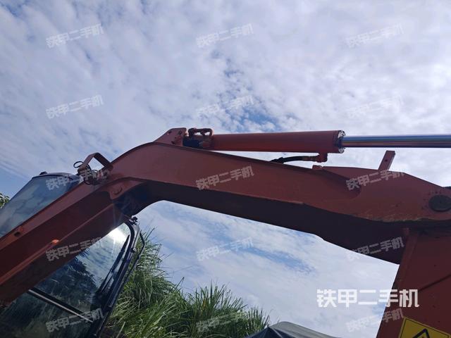 大臂整體?右側(cè)(工作和回轉(zhuǎn)裝置) 大臂整體?右側(cè)(工作和回轉(zhuǎn)裝置)