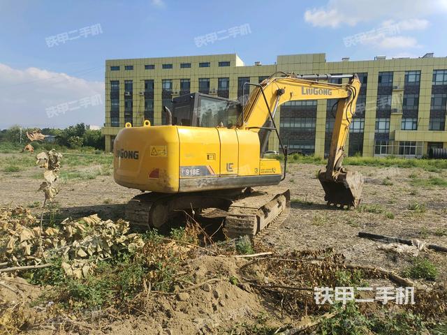 右后45(整機(jī)外觀) 右后45(整機(jī)外觀)