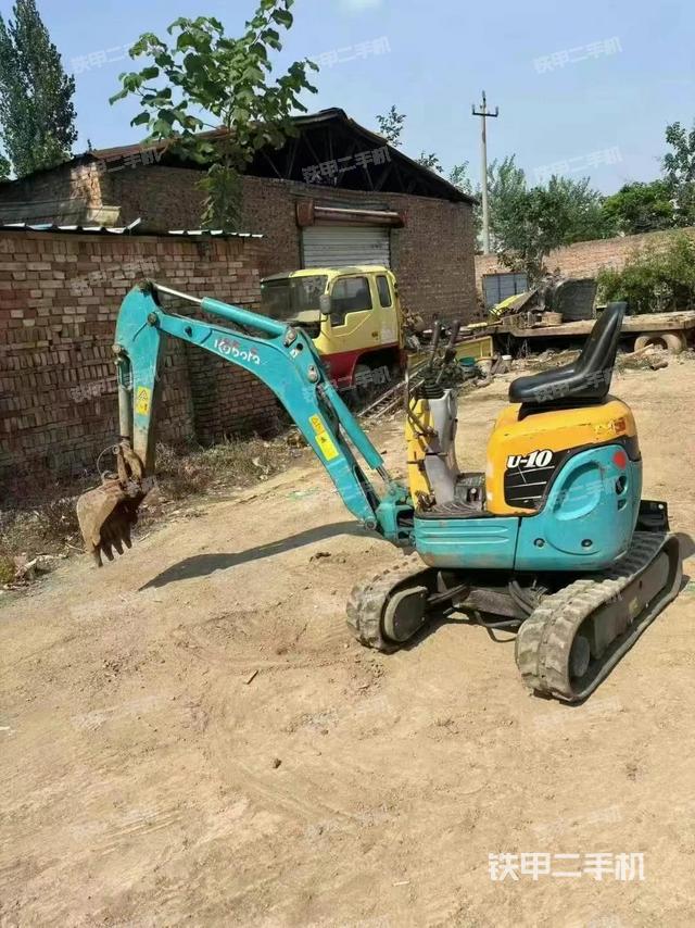 驾驶室整体（整机外观）