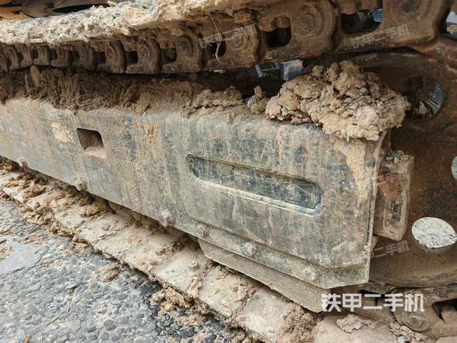 單側履帶整體(整機外觀) 單側履帶整體(整機外觀)
