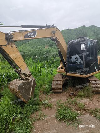 卡特彼勒307D液压挖掘机实拍图片