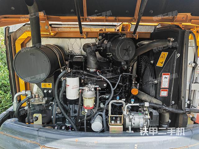 发动机整体俯视（整机外观）