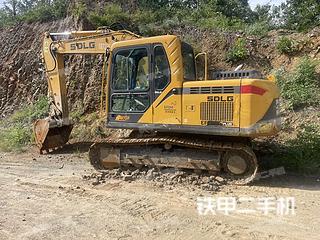 山东临工E6135F挖掘机实拍图片