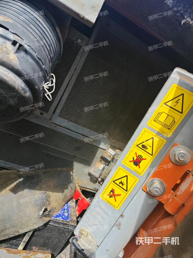 散熱器室(大件艙室) 散熱器室(大件艙室)