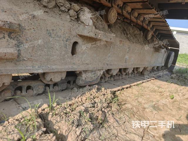 单侧履带整体（整机外观）