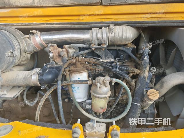 發(fā)動機室(上車部件) 發(fā)動機室(上車部件)