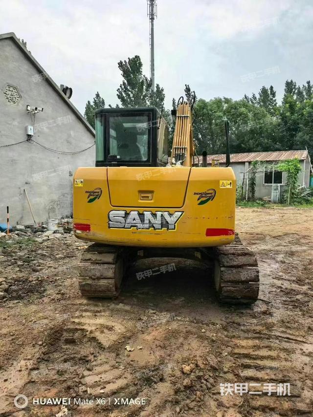 駕駛室頂部（整機(jī)外觀）