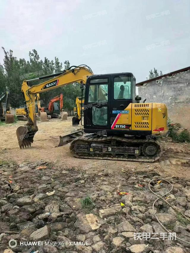 駕駛室整體（整機(jī)外觀）