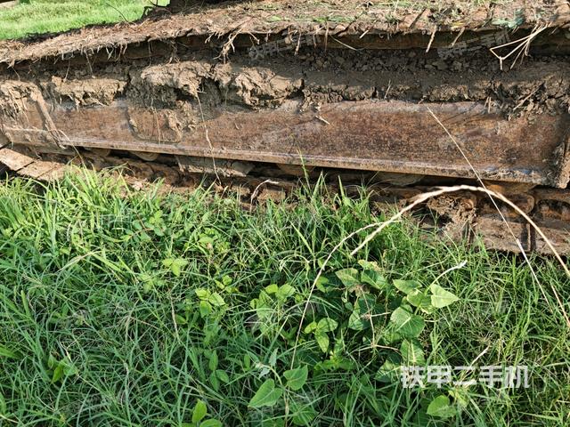 左导向轮（行走机构）