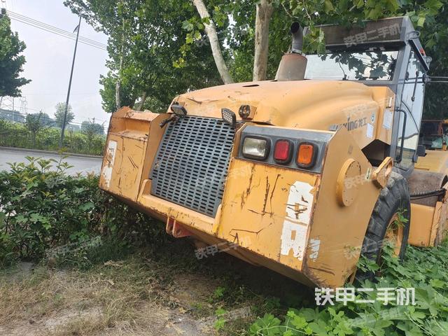 右后45°（壓路機整機外觀）