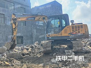 雷沃重工FR170E挖掘机实拍图片