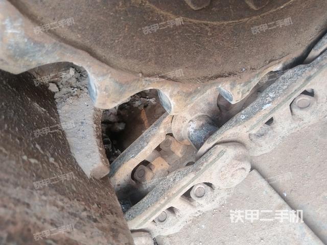 右側(cè)行走馬達(dá)蓋板(行走機(jī)構(gòu)) 右側(cè)行走馬達(dá)蓋板(行走機(jī)構(gòu))