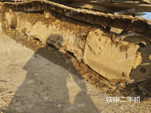 左側(cè)履帶整體?(行走機構(gòu)) 左側(cè)履帶整體?(行走機構(gòu))