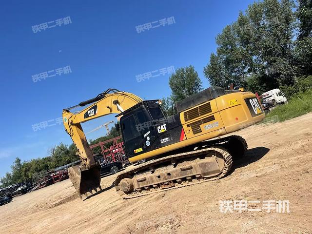 整机右后45°(整机外观) 整机右后45°(整机外观)