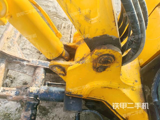 大臂根部?斜(工作和回轉裝置) 大臂根部?斜(工作和回轉裝置)