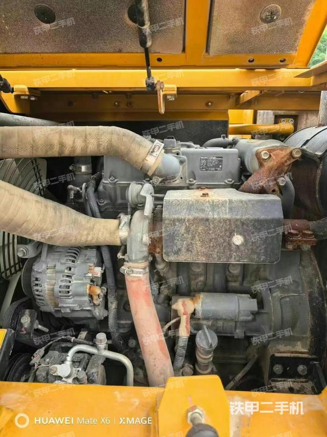 發(fā)動機(jī)整體俯視（整機(jī)外觀）