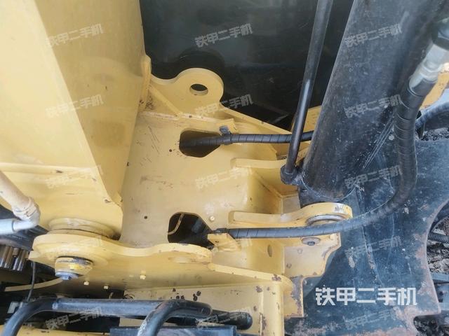 大臂根部?斜(工作和回轉(zhuǎn)裝置) 大臂根部?斜(工作和回轉(zhuǎn)裝置)
