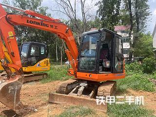 龙工CDM6060挖掘机实拍图片