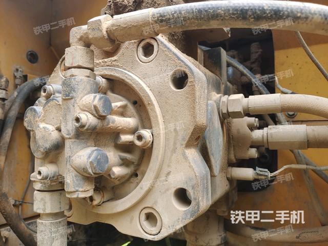 液壓泵室(大件艙室) 液壓泵室(大件艙室)