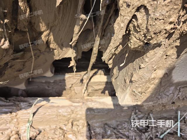 左驅動輪(行走機構) 左驅動輪(行走機構)