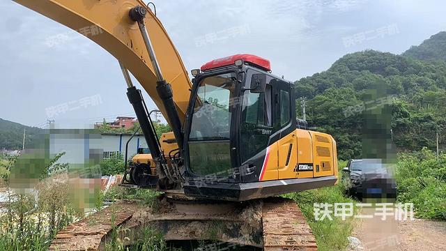 三一重工SY245H挖掘機(jī)