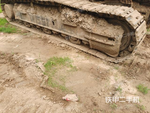 左側(cè)履帶整體?(行走機構(gòu)) 左側(cè)履帶整體?(行走機構(gòu))