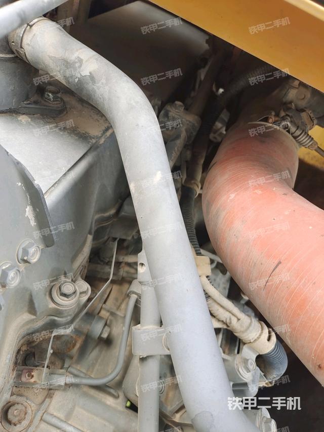 氣門室蓋螺絲特寫(上車部件) 氣門室蓋螺絲特寫(上車部件)