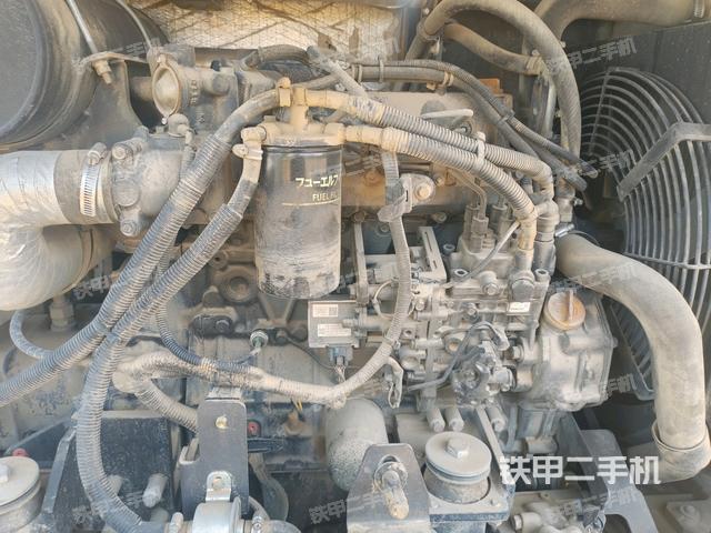 發(fā)動機室(上車部件) 發(fā)動機室(上車部件)