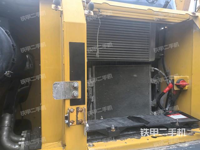 液壓泵室(大件艙室) 液壓泵室(大件艙室)