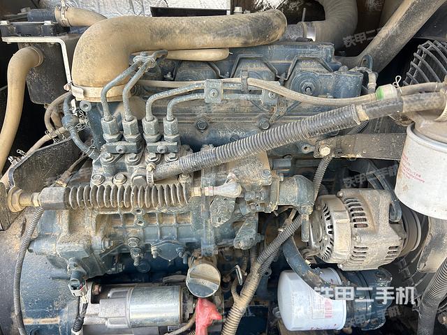 发动机整体俯视（整机外观）